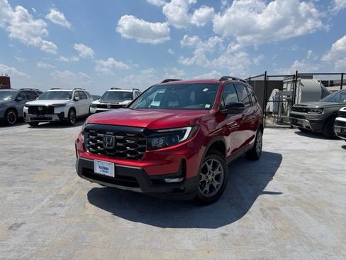 Certified 2024 Honda Passport TrailSport image 1