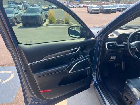 Used 2024 Kia Telluride SX Prestige X-Line AWD/4WD image 6