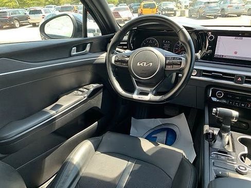 Used 2023 Kia K5 GT-Line image 32