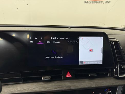 Used 2024 Kia Sportage X-Line w/ X-Line Premium Package image 16