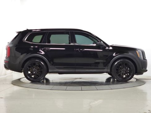 Used 2021 Kia Telluride EX w/ EX Premium Package AWD/4WD image 12