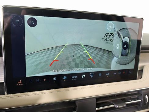New 2026 Lincoln Corsair Premiere FWD image 6