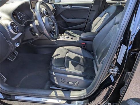 Used 2017 Audi A3 e-tron Premium FWD image 17