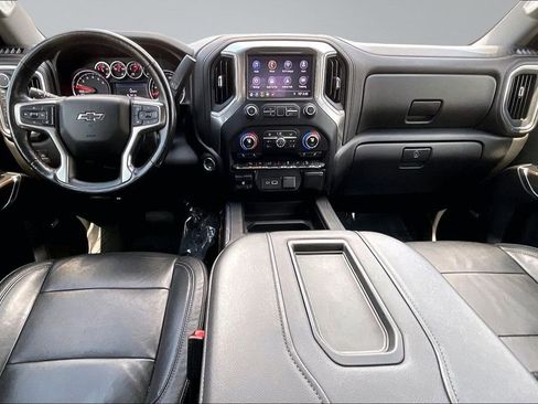 Used 2019 Chevrolet Silverado 1500 LT Trail Boss AWD/4WD image 16