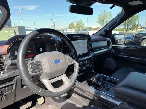 Used 2021 Ford F150 Lariat w/ Equipment Group 502A High AWD/4WD image 8