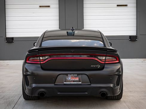 Used 2021 Dodge Charger SRT Hellcat image 9