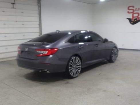 Used 2020 Honda Accord Sport image 4