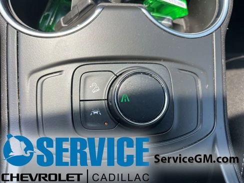 Used 2023 GMC Terrain SLE w/ Elevation Edition FWD image 25