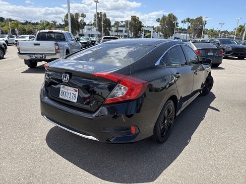 Used 2019 Honda Civic LX image 7