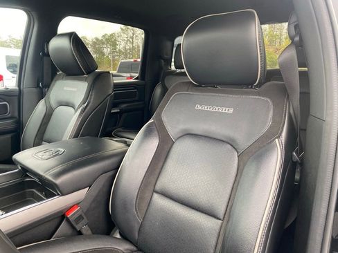 Used 2024 RAM 1500 Laramie image 11