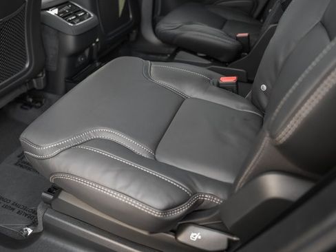 New 2026 Volvo XC90 B6 Ultra w/ Protection Package Premier image 31