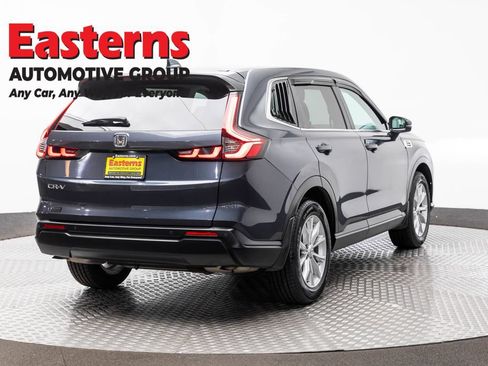 Used 2024 Honda CR-V EX-L image 5
