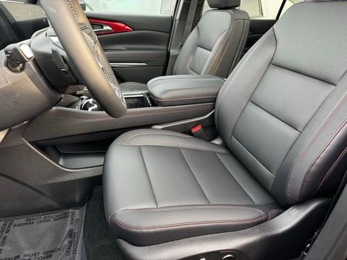 New 2026 Chevrolet Traverse Z71 w/ Driver Confidence Package image 5