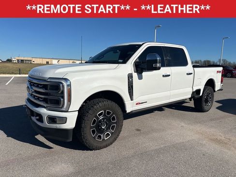 Used 2024 Ford F250 Platinum image 3