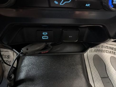 Used 2021 Ford F150 XL image 15