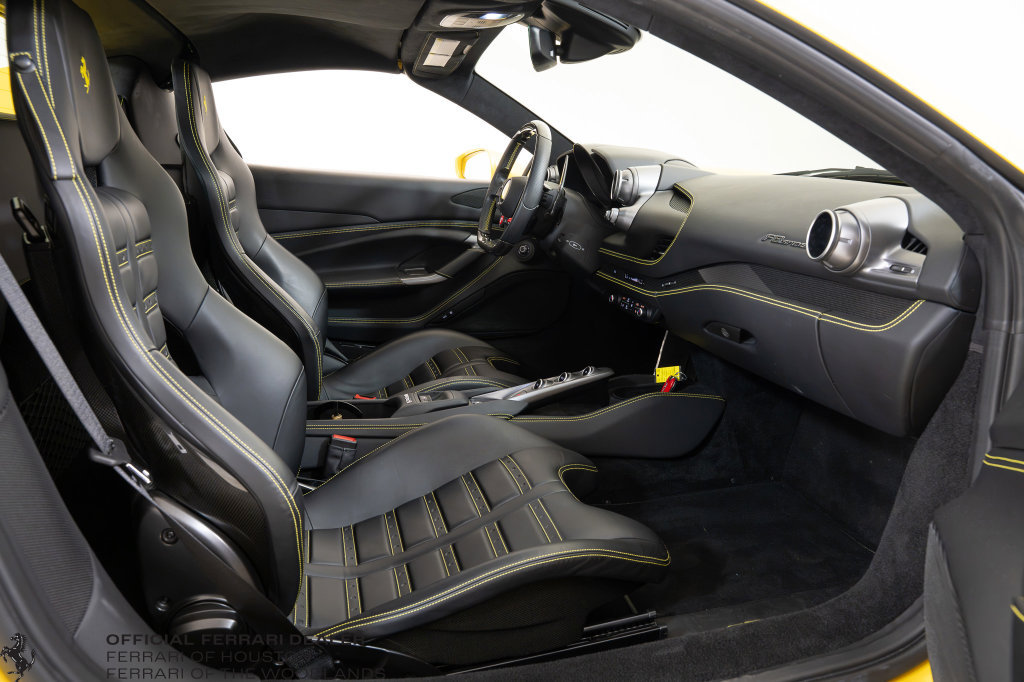 Used 2021 Ferrari F8 Tributo RWD image 14