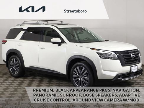 Used 2024 Nissan Pathfinder SL w/ SL Premium Package AWD/4WD image 1