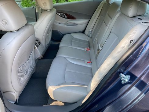 Used 2013 Buick LaCrosse Leather FWD image 18