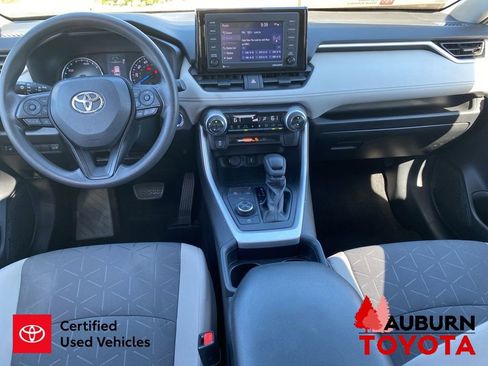 Used 2021 Toyota RAV4 XLE w/ Convenience Package AWD/4WD image 28