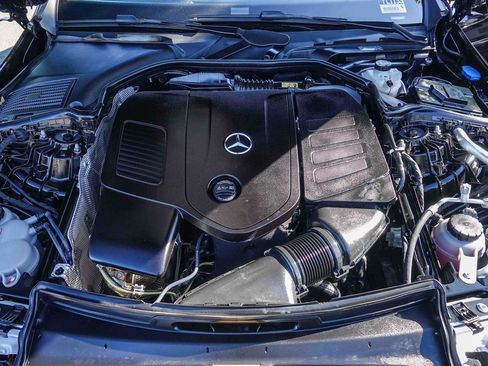 Certified 2025 Mercedes-Benz C 300 4MATIC Sedan image 27