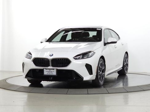 Used 2025 BMW 228i xDrive AWD/4WD image 4