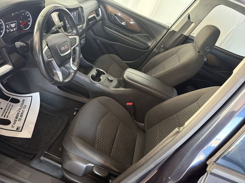 Used 2018 GMC Terrain SLE image 9