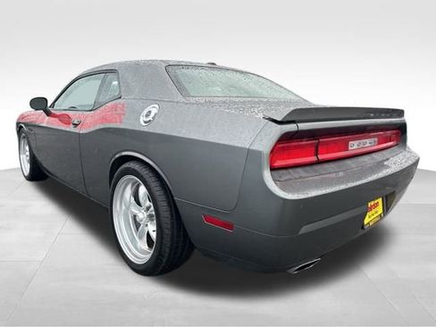Used 2011 Dodge Challenger R/T image 5