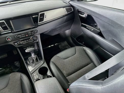 Used 2018 Kia Niro EX w/ EX Touring Graphite Edition FWD image 24