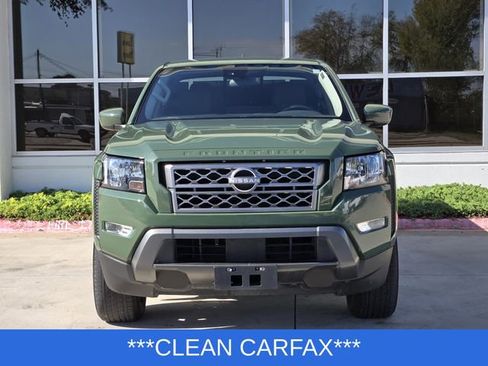 Used 2023 Nissan Frontier SV w/ SV Convenience Package image 2