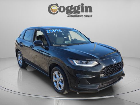 Used 2023 Honda HR-V LX image 8