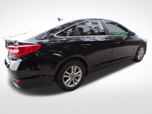 Used 2015 Hyundai Sonata SE FWD image 7