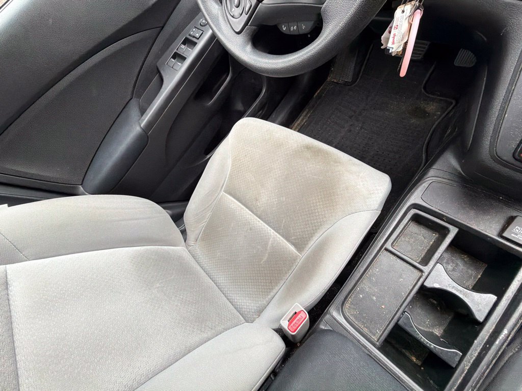 Used 2015 Honda CR-V LX image 16