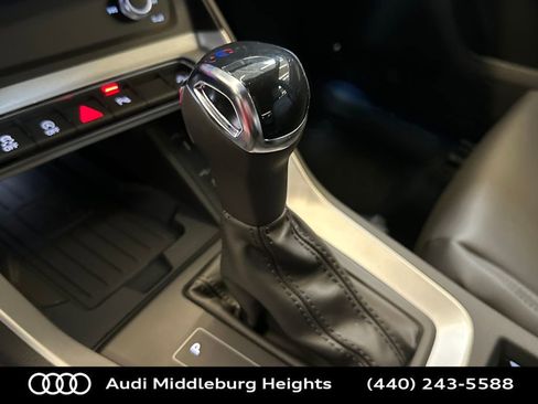 New 2025 Audi Q3 2.0T Premium image 26