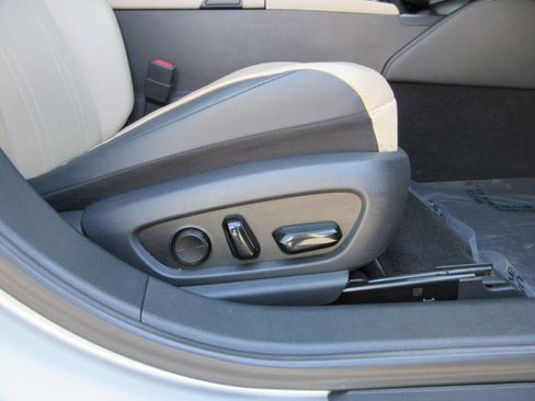 Used 2019 Lexus ES 350 w/ Accessory Package 2 FWD image 25
