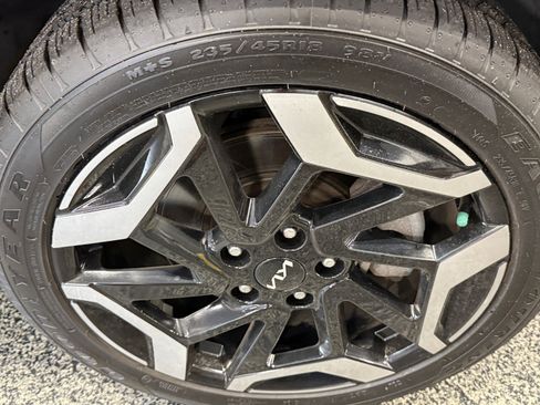 Used 2024 Kia Seltos SX AWD/4WD image 33