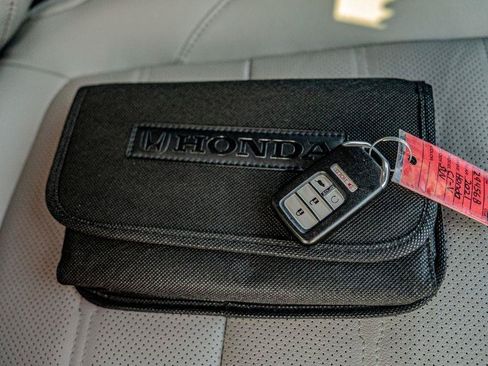 Used 2021 Honda CR-V EX-L image 25