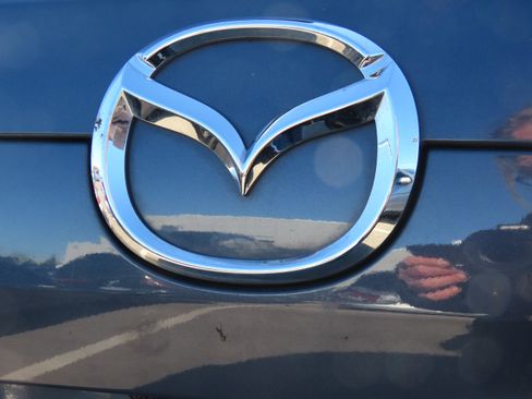 Used 2023 MAZDA CX-5 Carbon Edition image 17