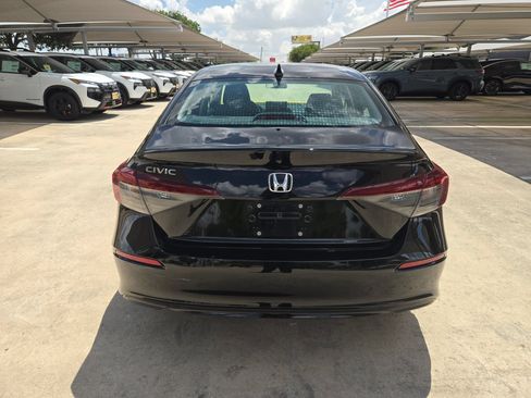 Used 2025 Honda Civic LX image 4