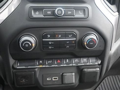 Used 2021 Chevrolet Silverado 1500 Custom RWD image 11