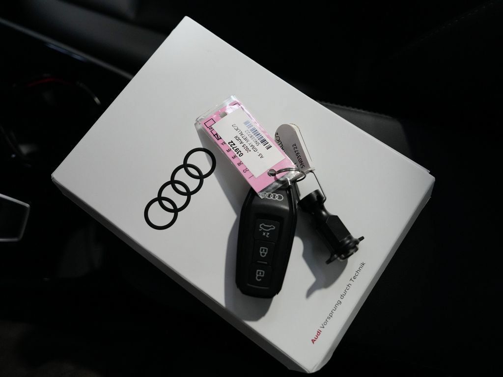 Used 2025 Audi A5 2.0T Premium Plus w/ Premium Plus AWD/4WD image 21