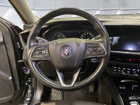 Used 2023 Buick Envision Essence image 13
