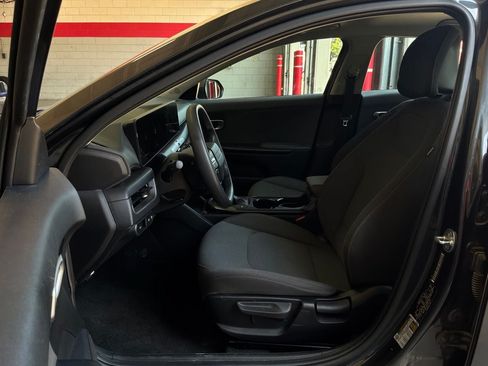 Used 2025 Kia K4 FWD image 10