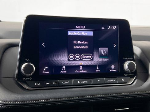 Used 2024 Nissan Rogue SV image 28