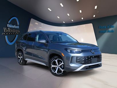 Certified 2025 Volkswagen Tiguan SE