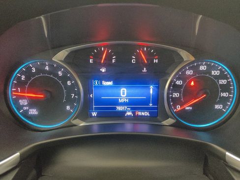 Used 2020 Chevrolet Equinox LT FWD image 23