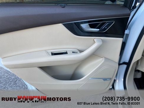 Used 2018 Audi Q7 3.0T Premium Plus AWD/4WD image 21
