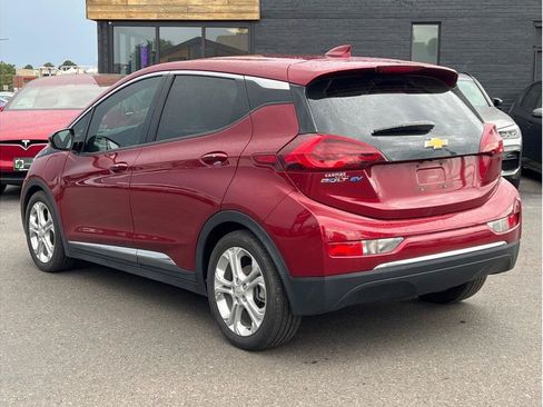 Used 2017 Chevrolet Bolt LT FWD image 2
