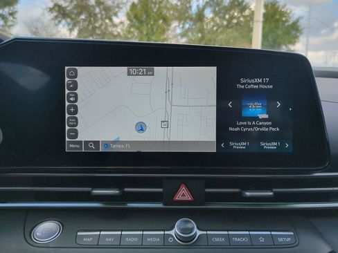 New 2026 Hyundai Elantra Limited FWD image 19