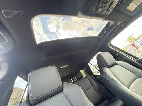 New 2026 Toyota 4Runner TRD Off-Road Premium AWD/4WD image 15