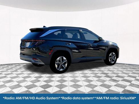 Used 2025 Hyundai Tucson SEL AWD/4WD image 14